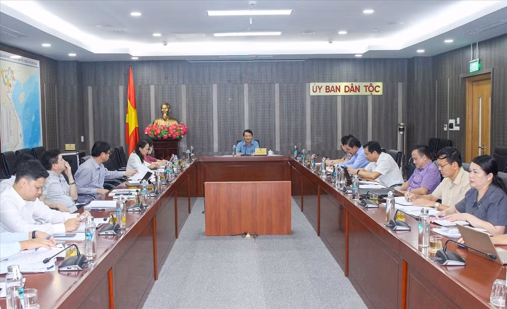tuyen duong hoc sinh sinh vien thanh nien dan toc thieu so xuat sac tieu bieu nam 2022 hinh 1
