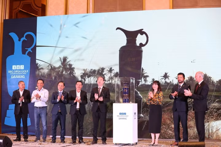 asian development tour den viet nam va cu hich cho thi truong golf hinh 3