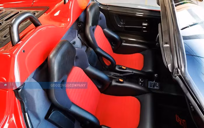 ferrari f50 sieu xe cua tay dam mike tyson sap duoc ban dau gia voi so tien khung hinh 5