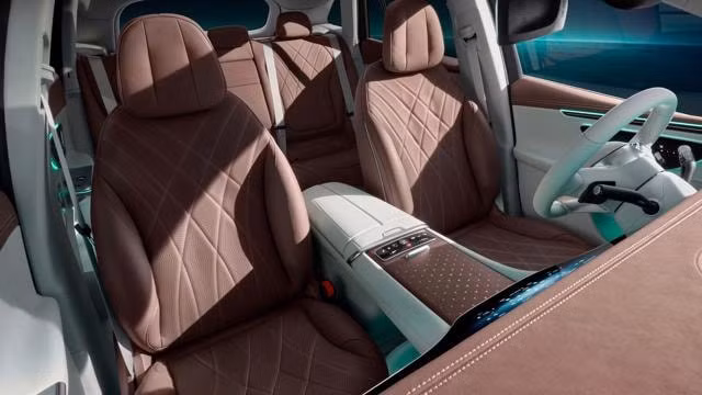 suv dien mercedes benz eqe lo anh noi that hinh 3