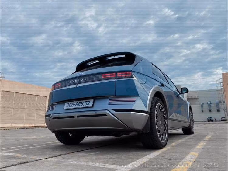 xe dien hyundai ioniq 5 he lo gia ban gan 2 ty dong tai viet nam hinh 2
