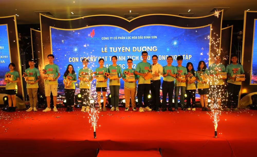 bsr tuyen duong con cbcnv dat thanh tich cao trong nam hoc 2021 2022 hinh 3