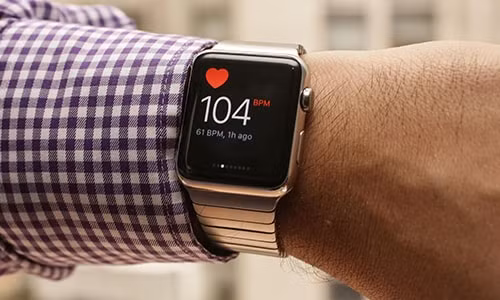 dong ho thong minh apple watch co the phat hien cac con dau tim hinh 1