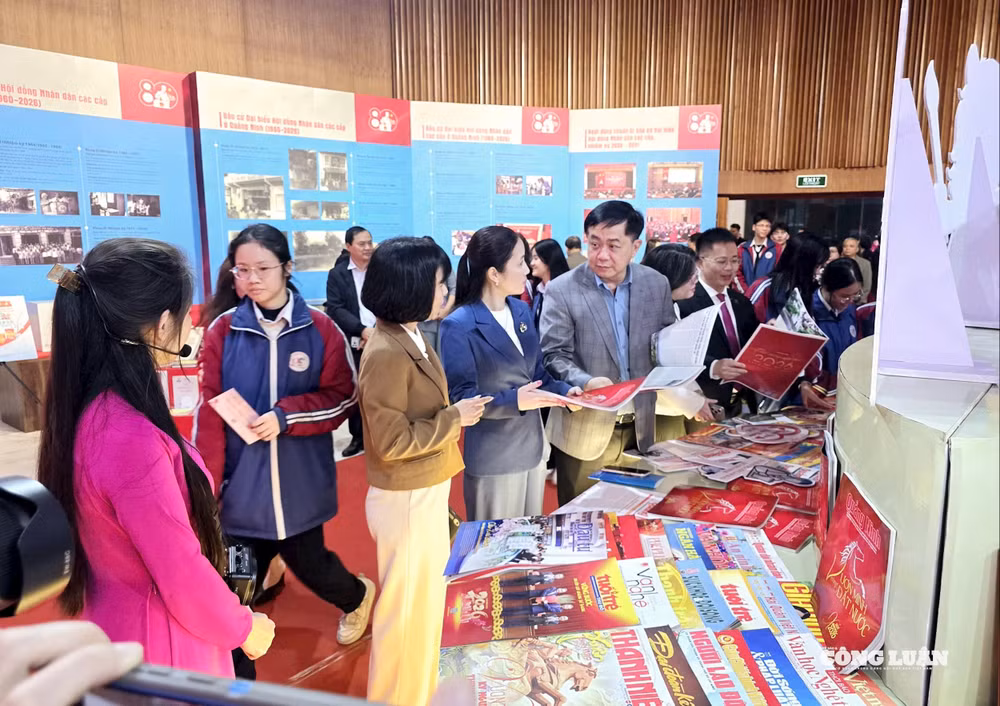 5-hoi-bao-xuan-quang-ninh.jpg