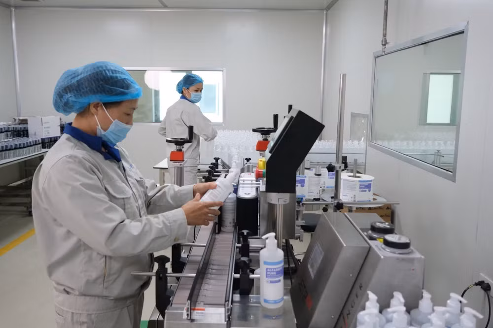 Bên trong nhà máy sản xuất đạt chuẩn.