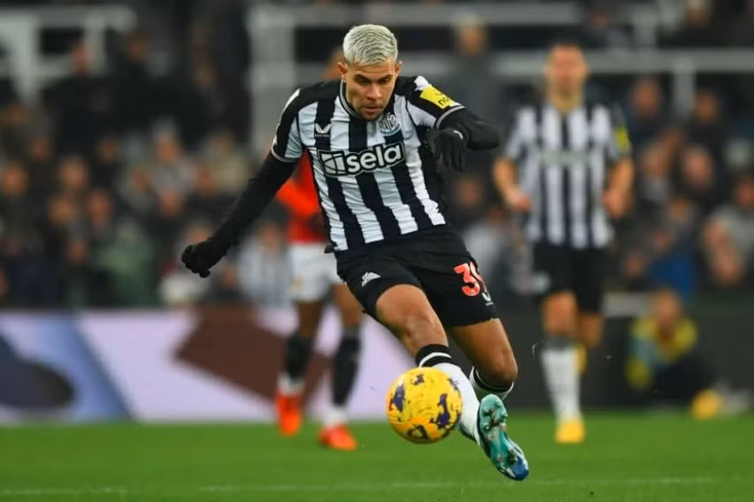thua 0 1 newcastle mu mat chuoi thang tai ngoai hang anh 2023 24 hinh 1