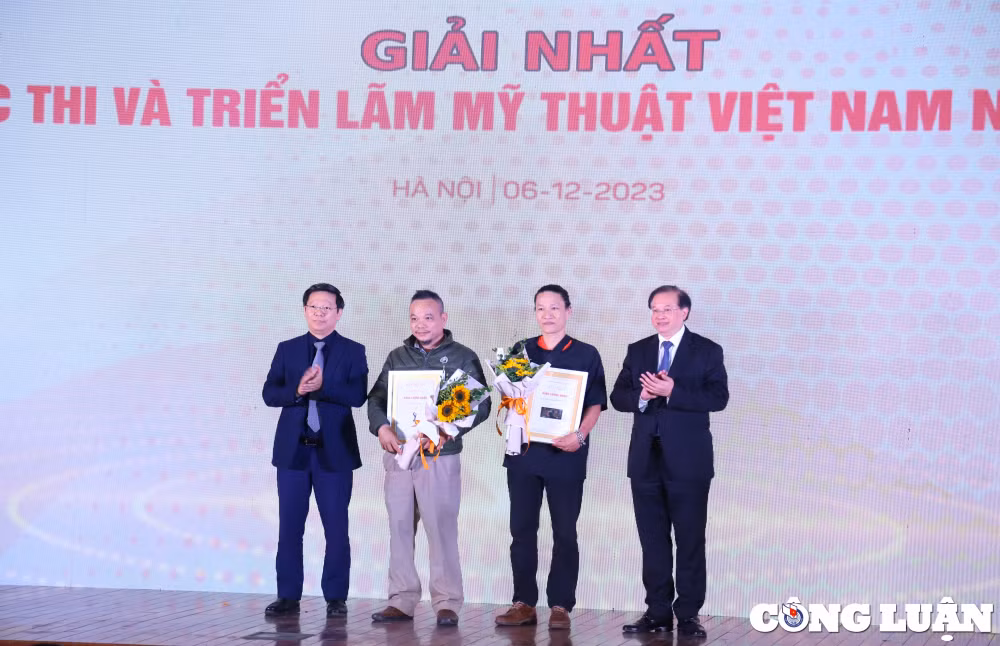 trao giai cuoc thi va trien lam my thuat viet nam nam 2023 hinh 2