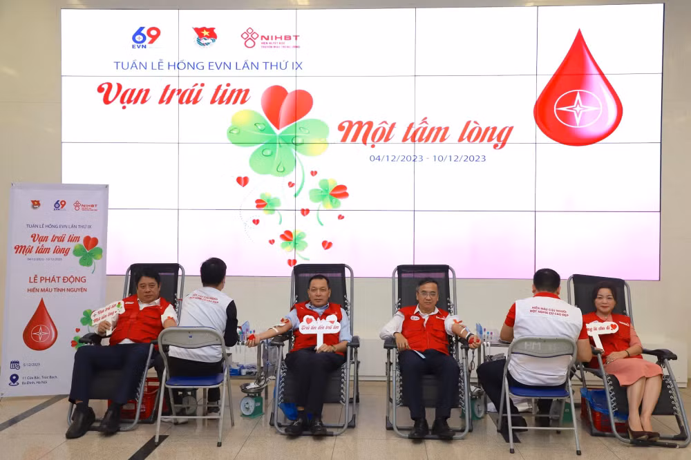 evn trien khai chuong trinh hien mau tinh nguyen tuan le hong evn lan thu ix hinh 1