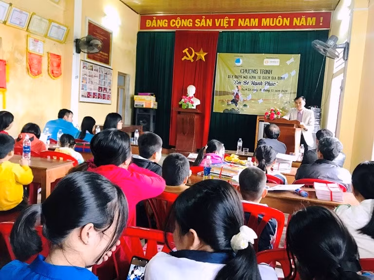 quang tri tu sach cong dong cho dong bao vung dan toc thieu so hinh 1