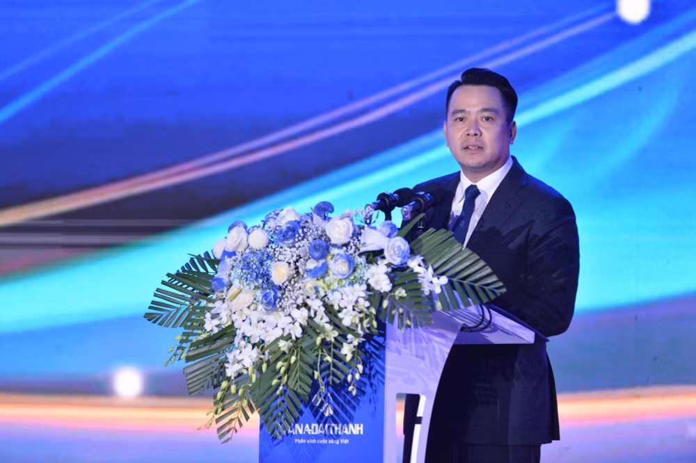 dai tiec am thanh va anh sang trong le ky niem 30 nam thanh lap tap doan tan a dai thanh hinh 8