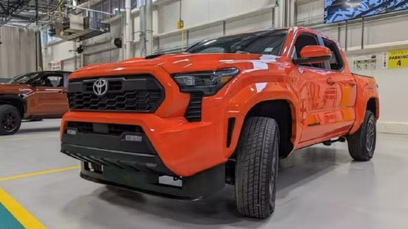 can canh toyota tacoma 2024 co gia ban tu 799 trieu dong hinh 4