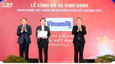 vinamilk duoc vinh danh doanh nghiep dat chuan van hoa kinh doanh viet nam hinh 1