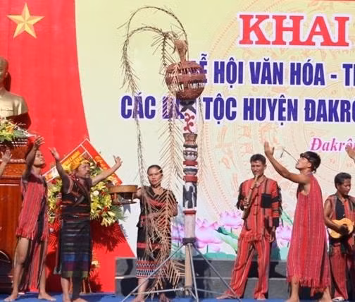 quang tri dakrong su dung hieu qua cac nguon luc de phat trien van hoa hinh 1
