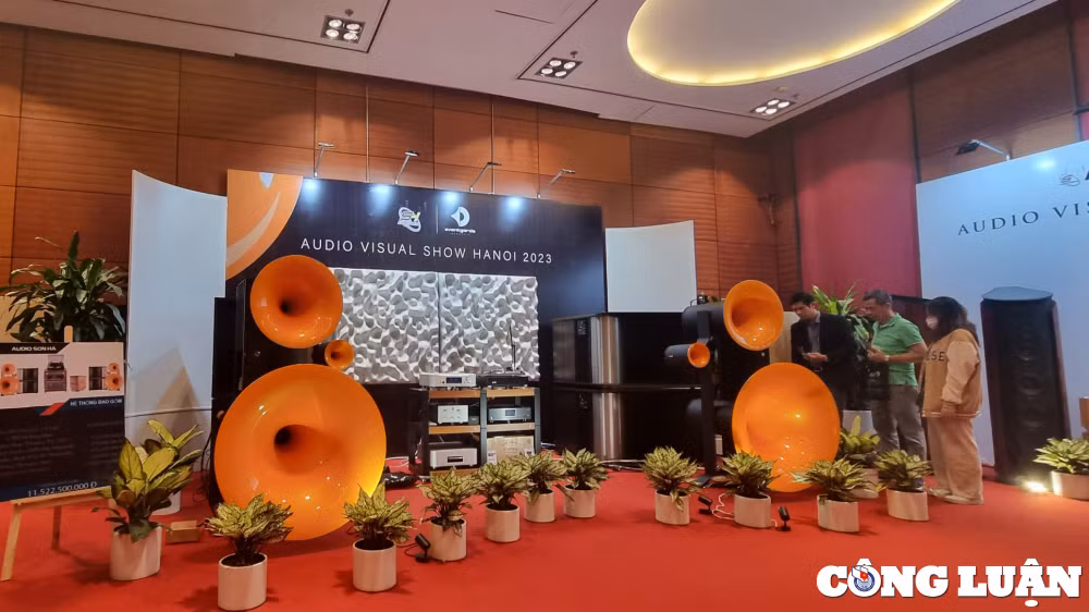 khai mac trien lam thiet bi am thanh avshow lan thu 21 tai ha noi hinh 3
