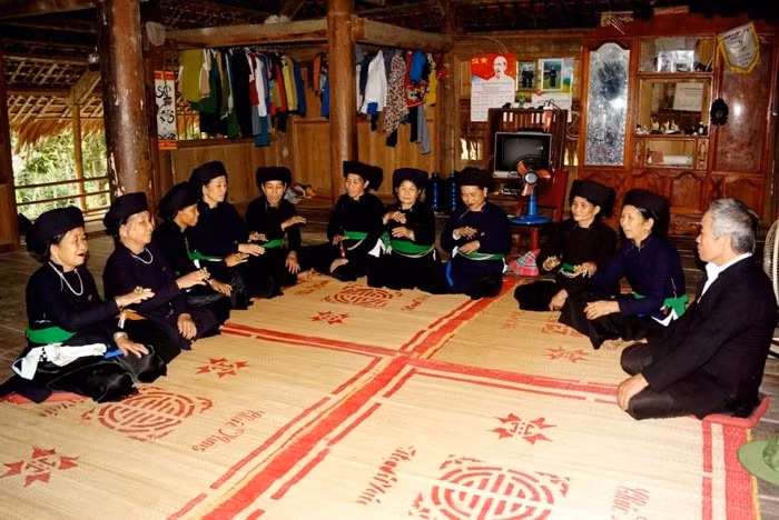 huyen van ban bao ton phat huy di san khap nom hinh 2