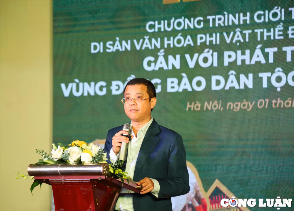 trung bay di san van hoa phi vat the duoc unesco cong nhan gan voi dong bao dan toc thieu so hinh 1