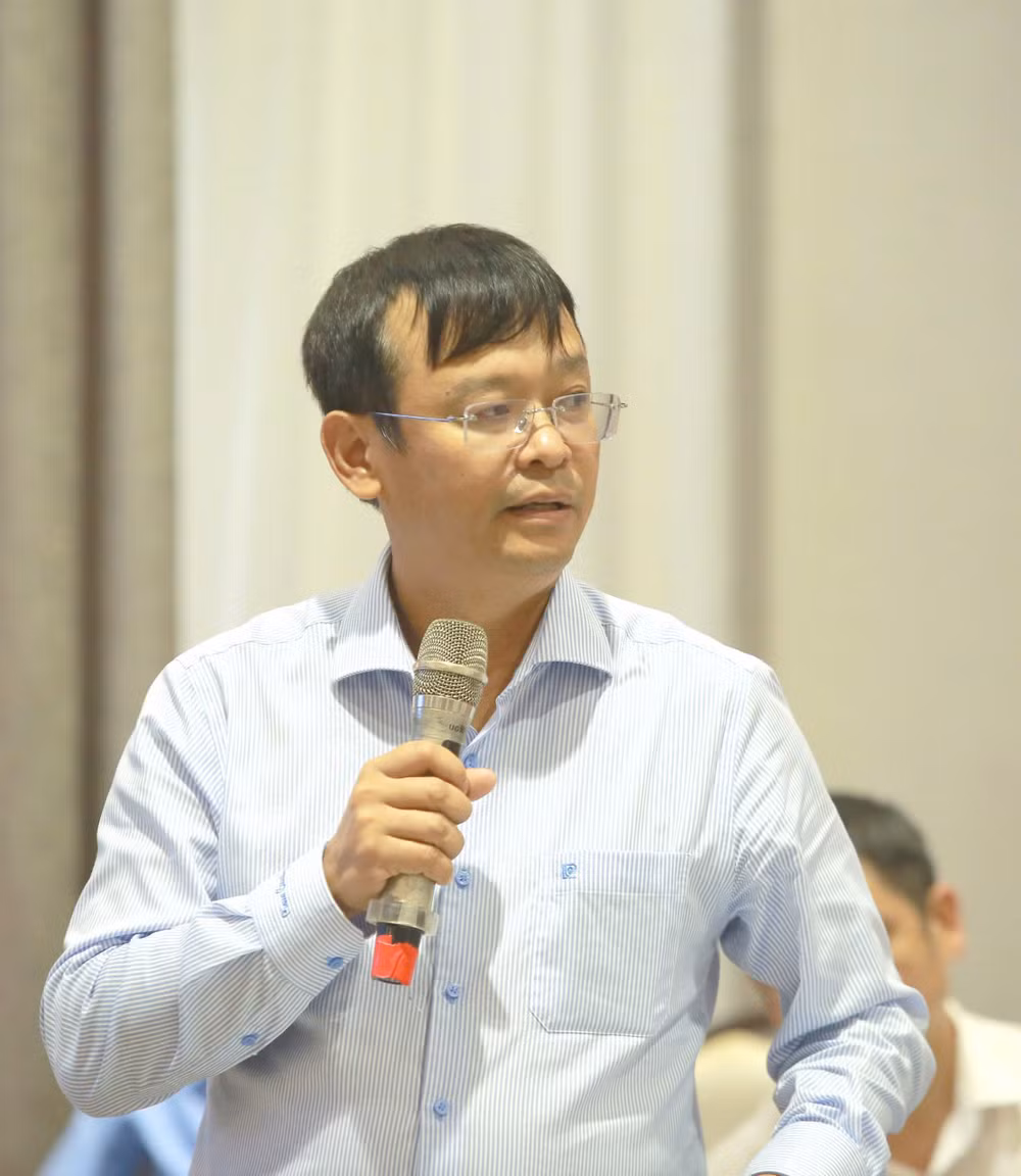 ong-nguyen-van-hoai.jpg