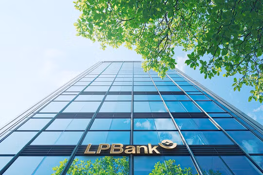 LPBank lãi 10.421 tỷ đồng lợi nhuận trước thuế sau 9 tháng đầu năm 2026