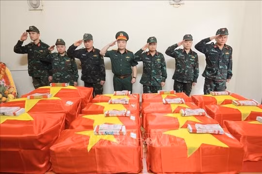 Tuyên Quang: Quy tập thêm 2 hài cốt liệt sĩ và 1 mộ tập thể tại Thanh Thủy