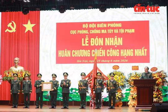 Cục Phòng, chống ma túy và tội phạm Bộ đội Biên phòng đón nhận Huân chương Chiến công hạng Nhất