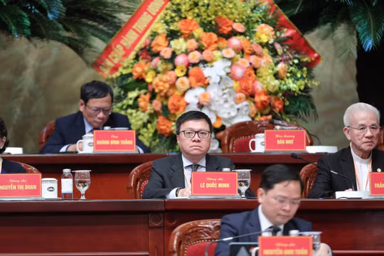 Chủ tịch Hội Nhà báo Việt Nam tiếp tục làm Uỷ viên Đoàn Chủ tịch Uỷ ban Trung ương Mặt trận Tổ quốc Việt Nam