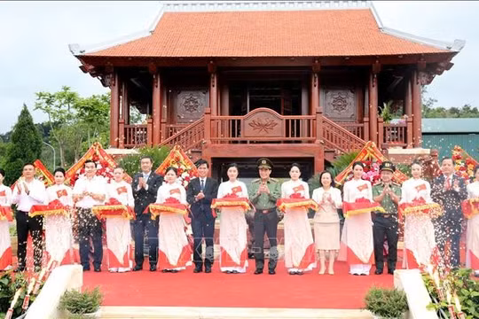 Công an tỉnh Lạng Sơn: Khánh thành Nhà tưởng niệm Chủ tịch Hồ Chí Minh