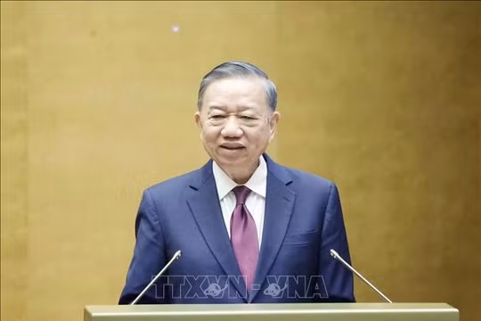 Xây dựng nền quản trị quốc gia hiện đại, liêm chính, kiến tạo và phục vụ nhân dân