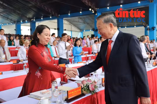 TP Hồ Chí Minh long trọng tổ chức Lễ kỷ niệm 50 năm Ngày Thành phố mang tên Bác