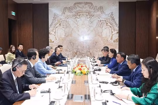 Thường trực Ban Bí thư Trần Cẩm Tú tiếp Đoàn đại biểu Chính hiệp toàn quốc Trung Quốc