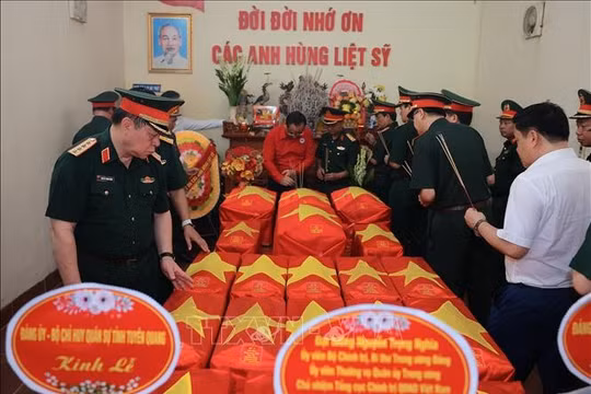 Tìm kiếm, quy tập hài cốt liệt sĩ bằng "mệnh lệnh từ trái tim"