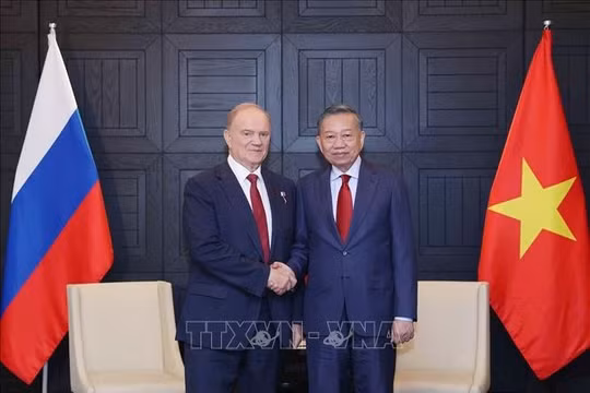 Củng cố lòng tin chiến lược, làm sâu sắc quan hệ hữu nghị thủy chung Việt Nam - Liên bang Nga