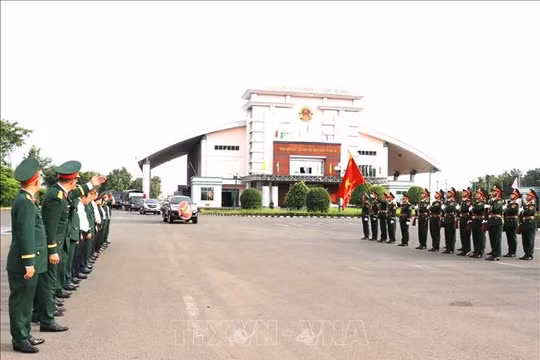 Đồng Nai: Đón 62 hài cốt liệt sĩ quân tình nguyện, chuyên gia Việt Nam hy sinh ở Campuchia về nước