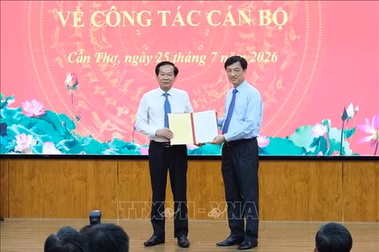 Ông Đỗ Thanh Bình giữ chức Bí thư Thành ủy Cần Thơ
