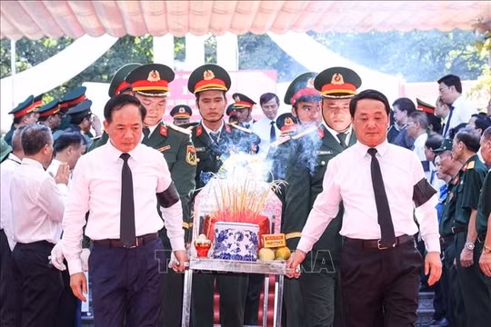 Lãnh đạo Đảng, Nhà nước dự Lễ viếng, truy điệu và an táng 34 hài cốt Anh hùng liệt sĩ