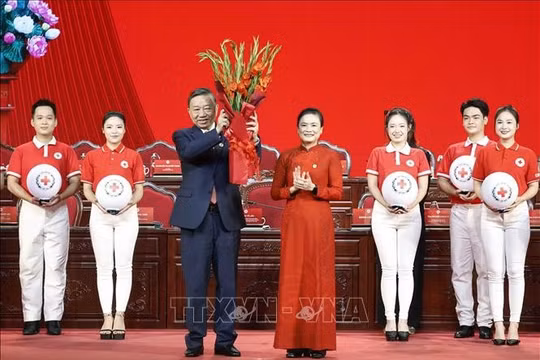 Tổng Bí thư, Chủ tịch nước Tô Lâm dự Đại hội đại biểu toàn quốc Hội Chữ thập đỏ Việt Nam