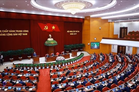Khai mạc trọng thể Hội nghị lần thứ ba Ban Chấp hành Trung ương Đảng khóa XIV