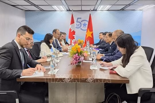 Việt Nam tham dự Hội nghị Bộ trưởng Ngoại giao ASEAN với các nước