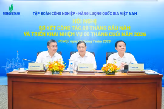 Petrovietnam đóng góp quan trọng vào ổn định kinh tế vĩ mô, bảo đảm các cân đối lớn của nền kinh tế