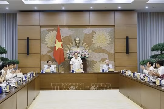 Chủ tịch Quốc hội: Mở rộng dư địa phát triển từ kênh đối ngoại Quốc hội