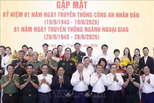 Tổng Bí thư, Chủ tịch nước Tô Lâm dự buổi gặp mặt kỷ niệm nhân dịp Ngày truyền thống ngành Công an và ngành Ngoại giao