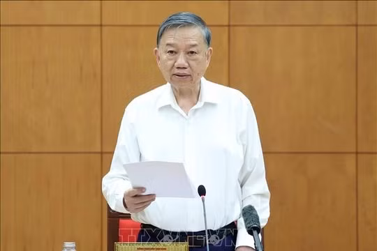 Hoàn thiện quy định về đảng viên làm kinh tế tư nhân, rõ quyền, rõ trách nhiệm