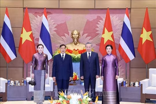 Tổng Bí thư, Chủ tịch nước Tô Lâm và Phu nhân chủ trì tiệc chiêu đãi Nhà vua Vương quốc Thái Lan và Hoàng hậu