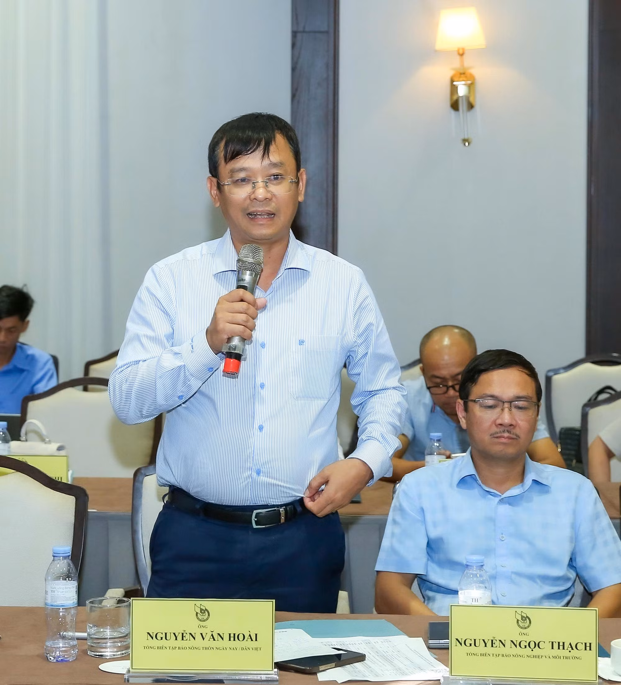 ong-nguyen-van-hoai.jpg