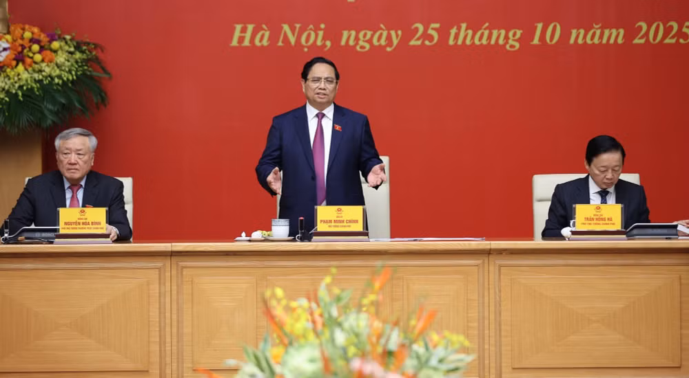 Thủ tướng chủ trì phiên họp Chính phủ về các nhiệm vụ trọng tâm tới cuối năm- Ảnh 2.