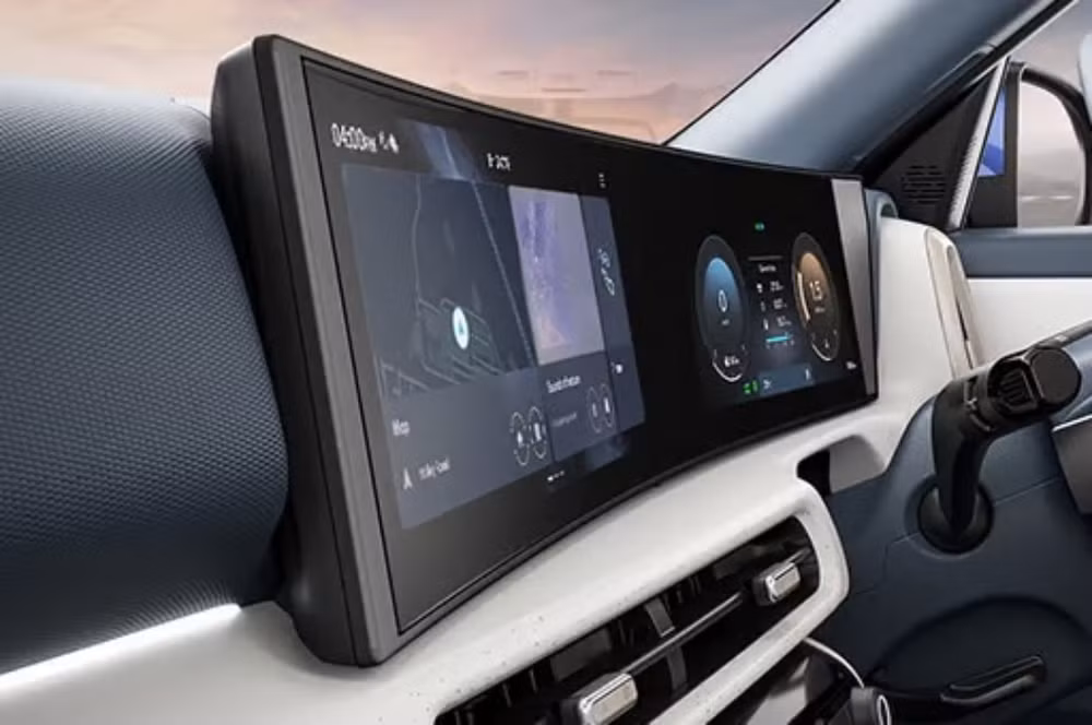Cụm màn hình cong trên Venue 2026 - Ảnh: Hyundai