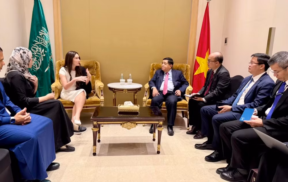 Phó Thủ tướng Nguyễn Chí Dũng tiếp Quỹ Đầu tư mạo hiểm 500 Global- Ảnh 1.