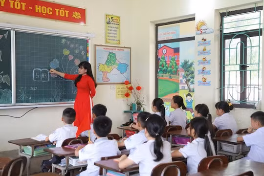 Bạo lực học đường thời AI và mạng xã hội: Áp lực từ thế giới ảo, hệ lụy đến đời thực