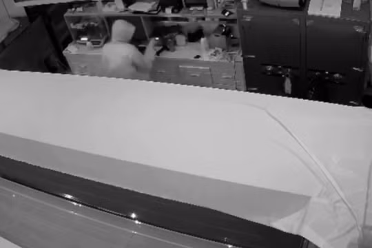 Bắt giữ đối tượng đột nhập tiệm vàng trộm cắp tài sản trị giá hàng tỉ đồng