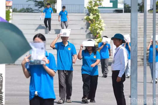Không nên so sánh kết quả giữa lần thi thứ nhất và thi lại của thí sinh điểm thi Chuyên Tuyên Quang