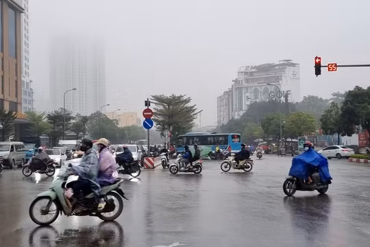 Dự báo thời tiết ngày 16/6: Hà Nội giảm nhiệt, mưa dông diện rộng từ chiều tối